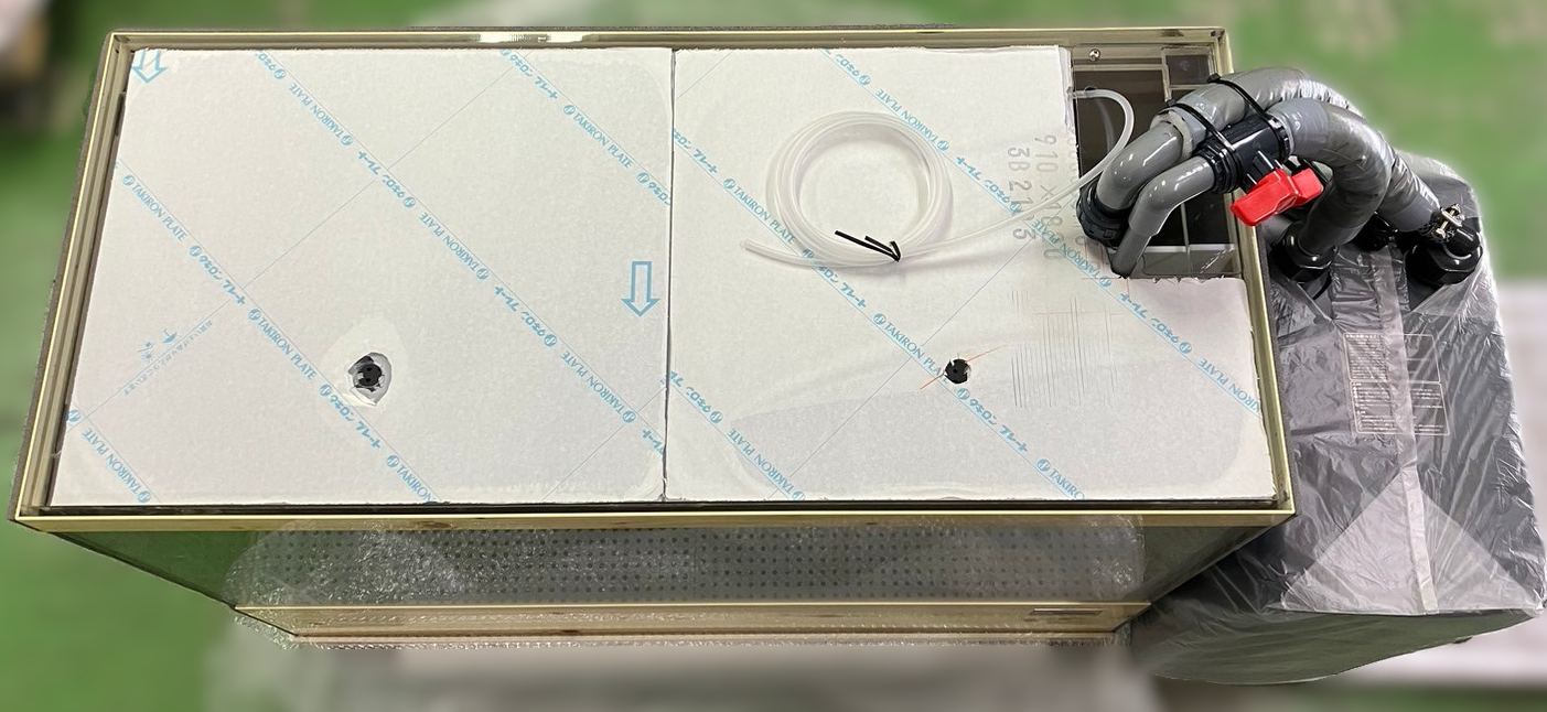 W900 カウンター式 底面濾過 活魚水槽 | 水槽設置・メンテナンス施工ブログ